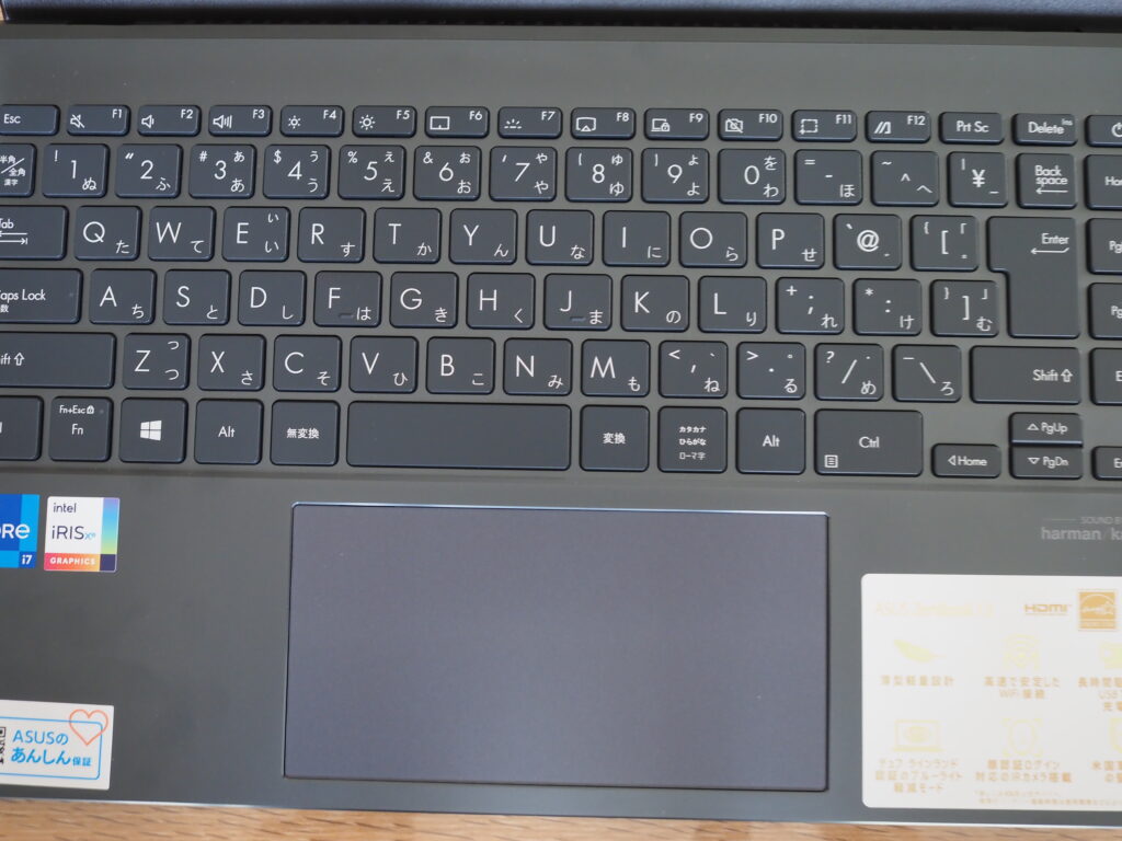 キーボード：ASUS ZenBook 13 OLED UX325EA (UX325EA-KG409TS)